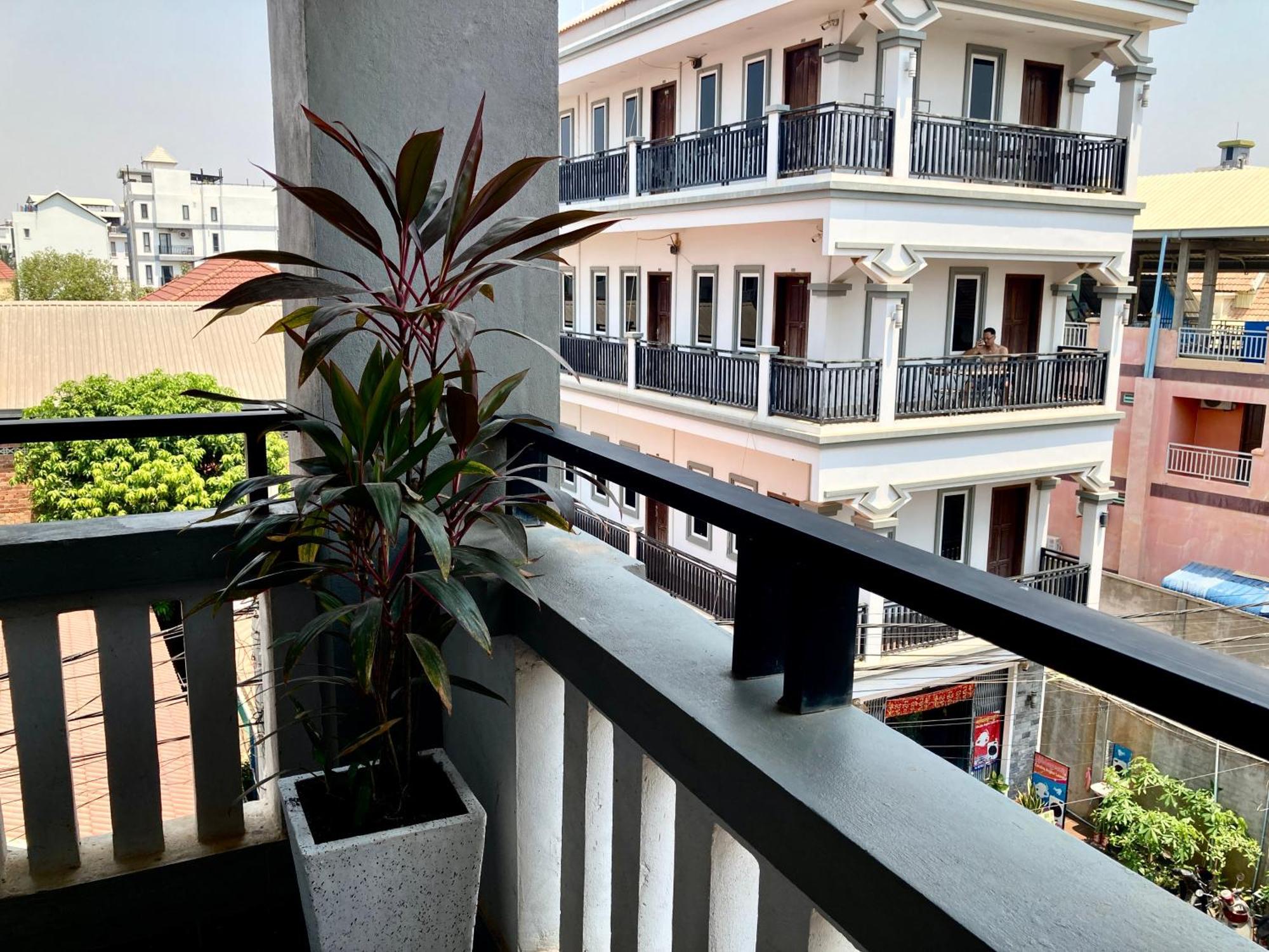 Lotus Haven Villa Siem Reap Bagian luar foto